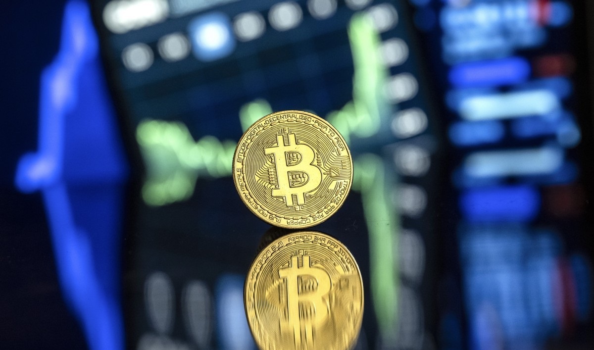 10만 달러 돌파했던 비트코인 조정 길어지며 9만 4천선도 깨져