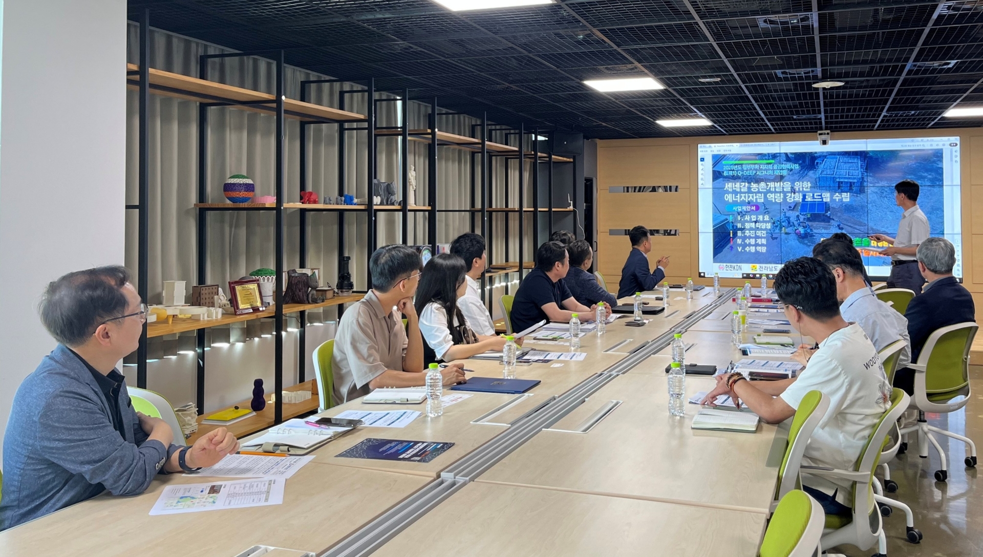 전남형 마이크로그리드, 아프리카·중앙아시아로 확산 - 뉴스 썸네일 이미지